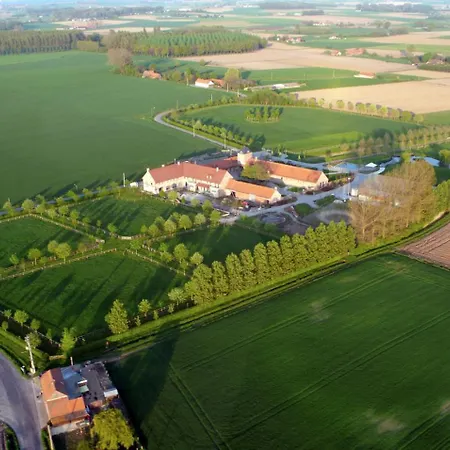 Hotel Ferme D'ecavéé Celles (Hainaut)