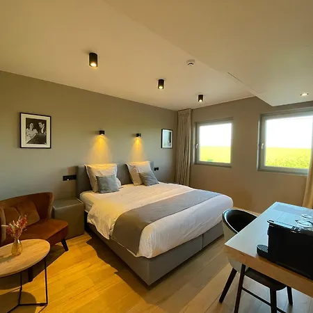 Hotel Ferme D'ecavéé Celles (Hainaut)