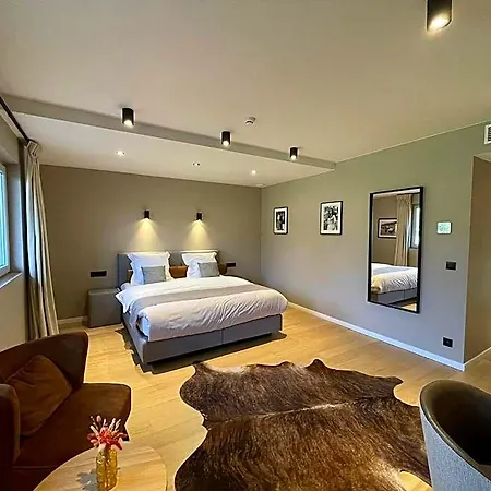 Ferme D'ecavéé Hotel Celles (Hainaut)