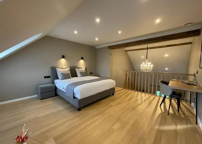 Ferme D'ecavéé Celles (Hainaut)